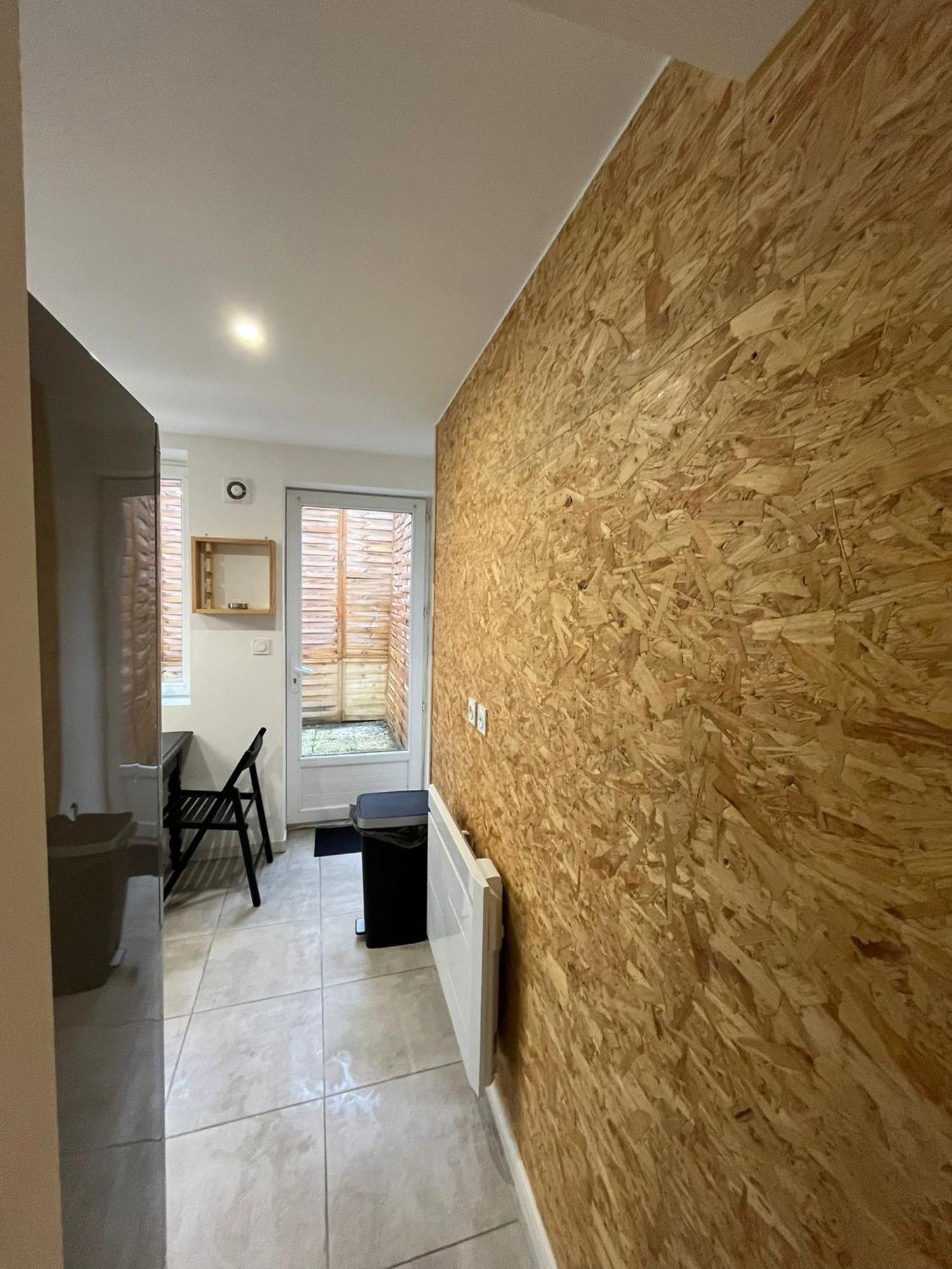 Gite Le Charme Citadin 55 M² Avec Exterieur วาลองเซียนส์ ภายนอก รูปภาพ